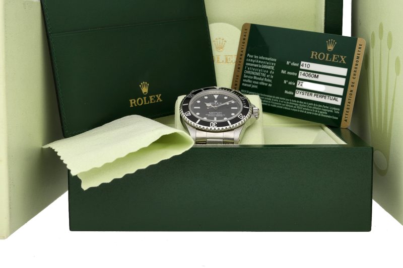 2011 Rolex Submariner 14060M Seriale Random Scatola & Garanzia - immagine 12