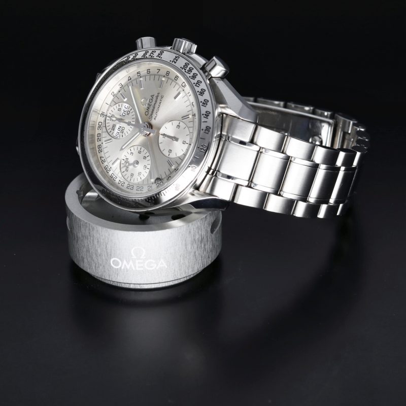 2005 Omega Speedmaster Day Date ref. 35233000 Automatic Stainless Steel 39mm Silver Dial with Box & Cards - Image 4