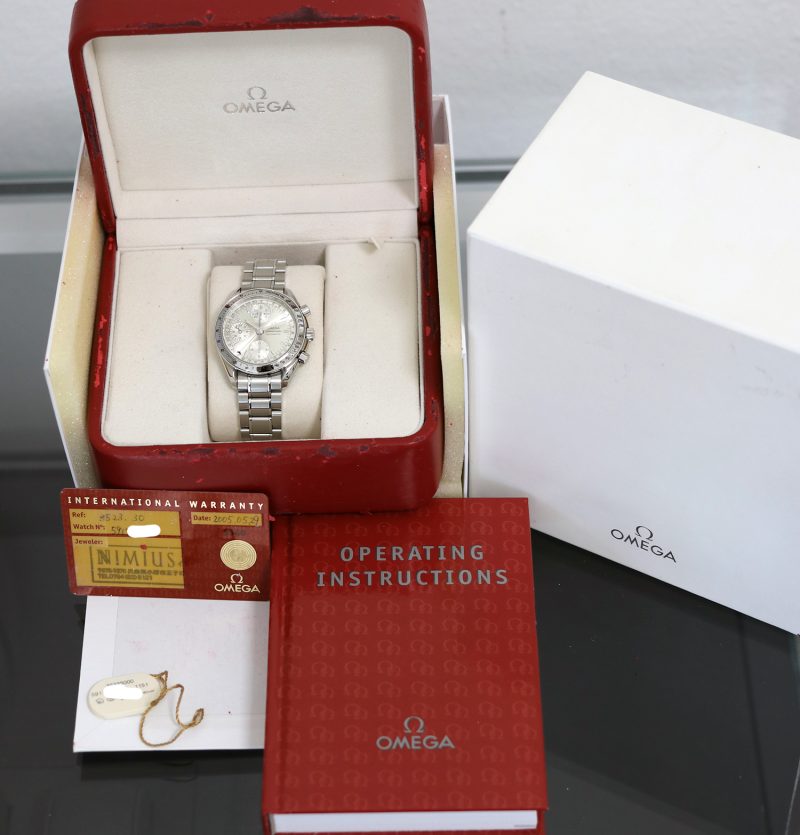 2005 Omega Speedmaster Day Date ref. 35233000 Automatic Stainless Steel 39mm Silver Dial with Box & Cards - Image 16