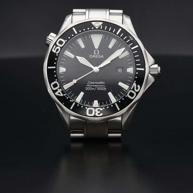 1998 Omega Seamaster 300M Quartz 2264.50.00 SS Black Wave Dial with Card. - Image 6