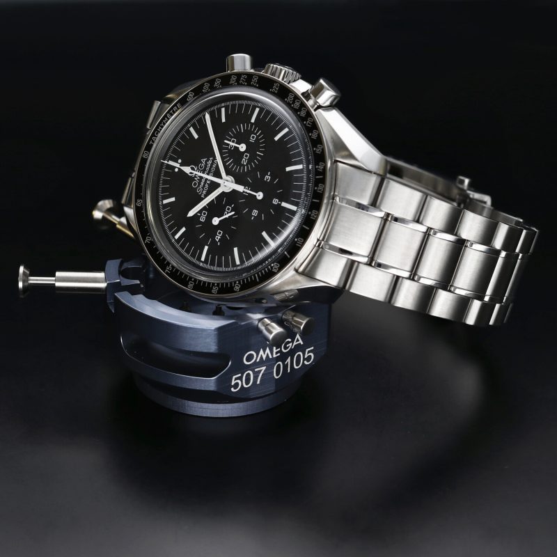 2007 Omega Speedmaster Professional Moonwatch ref. 35705000 with Original Box & Card. Serviced! - Image 4