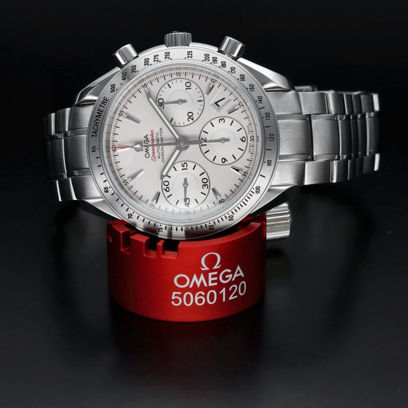 2009 Omega Speedmaster Date Chronometer 32310404002001 Automatico Acciaio 40mm Quadrante Argento - immagine 6