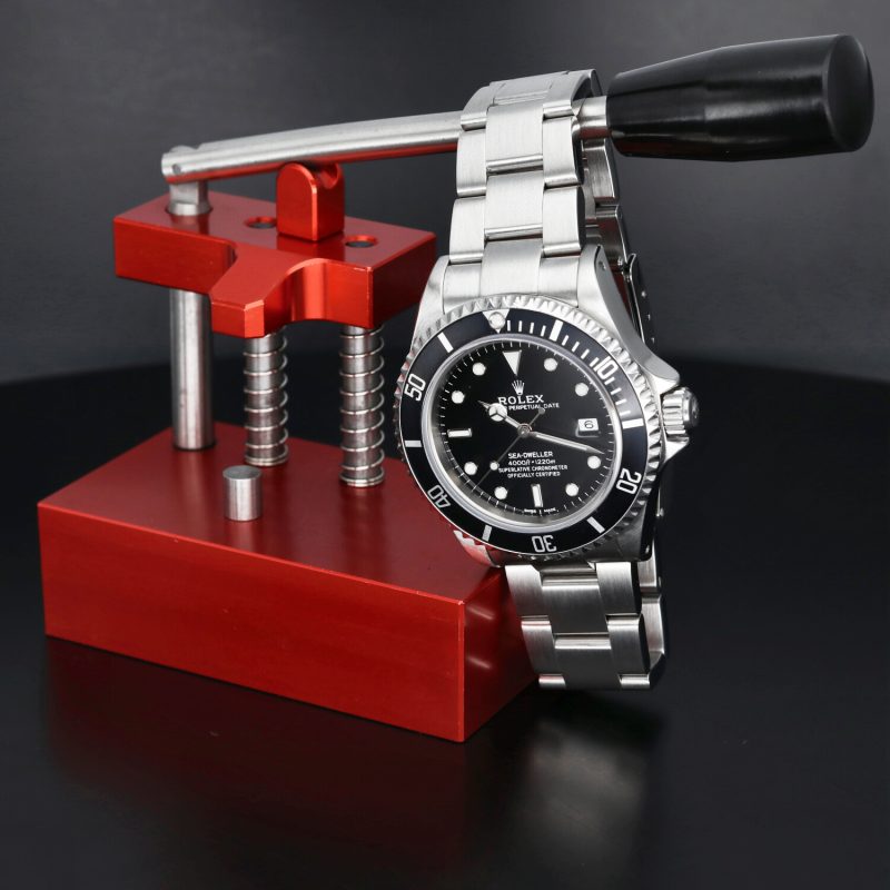 2001 Rolex Sea-Dweller 16600 Acciaio Automatico 40mm con Scatola e Diver Tool Kit - Appena Revisionato - immagine 5