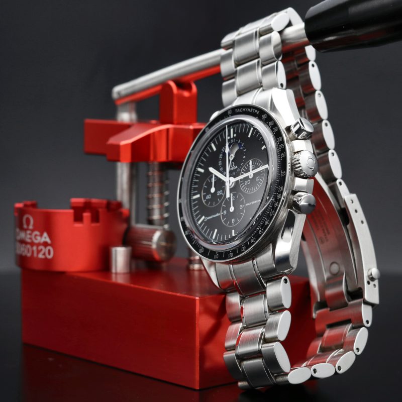 2011 Omega Speedmaster Professional Moonwatch Fasi Lunari 35765000 con Scatola e Garanzia Originale Revisionato! - immagine 5