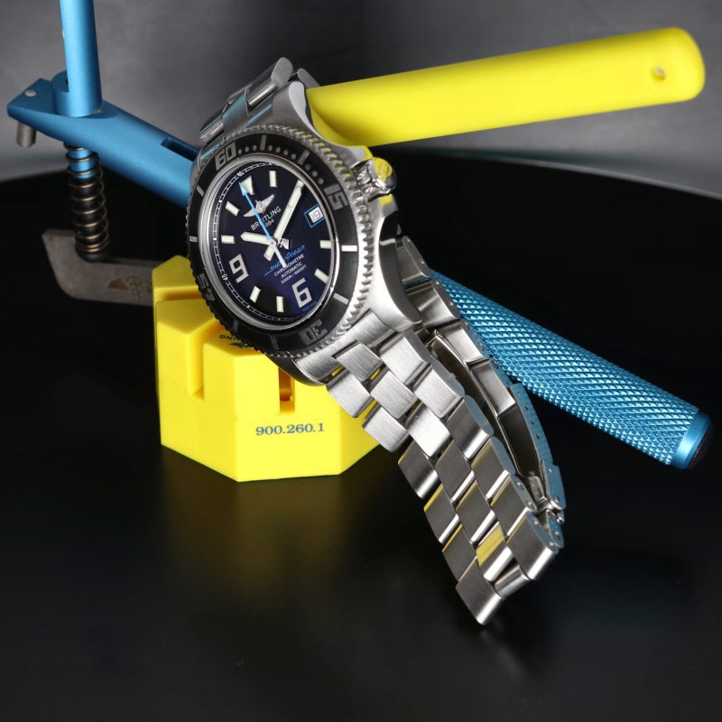 ca. 2015 Breitling SuperOcean 44 ref. A1739102 with Box and Papers - Serviced by Official Breitling Authorized Service Center - Image 5