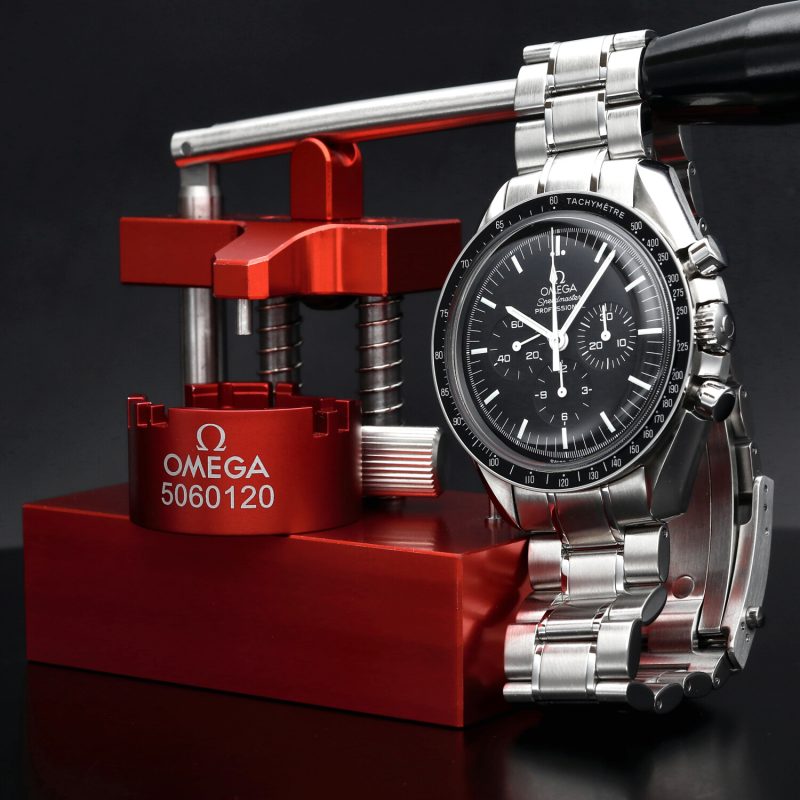 2013 Omega Speedmaster Professional Moonwatch 35705000 Handwound SS 42mm with original Box & Card - Image 6