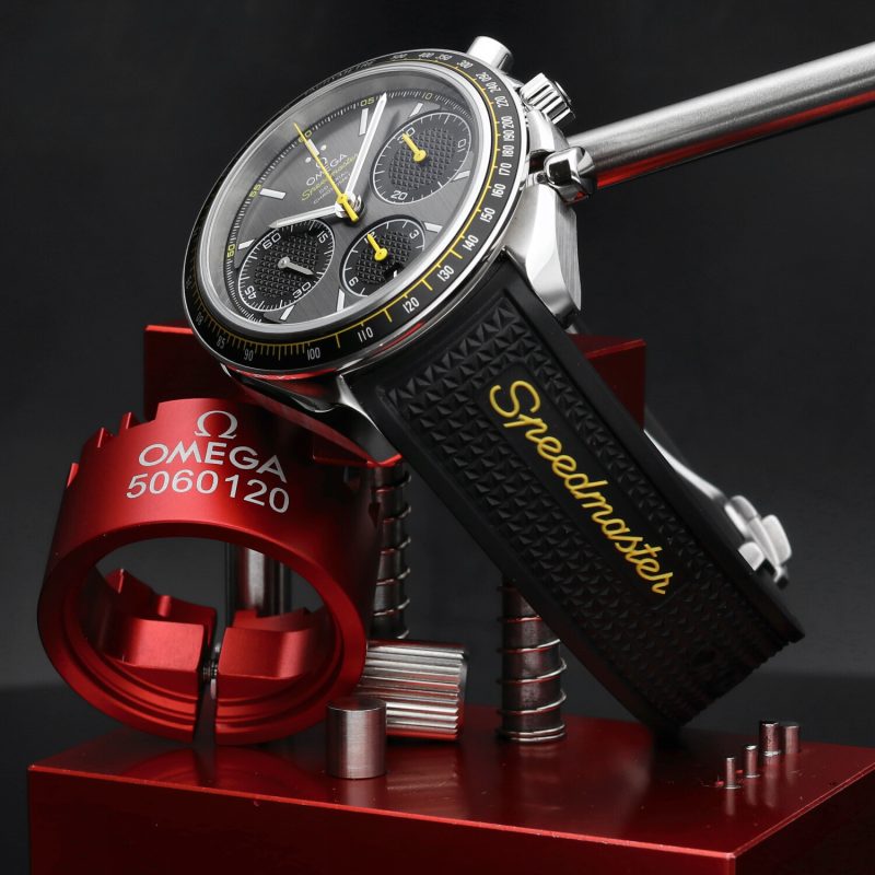 2020 ca. Omega Speedmaster Racing Co-Axial ref. 3263240500600 con Scatola Originale - immagine 5