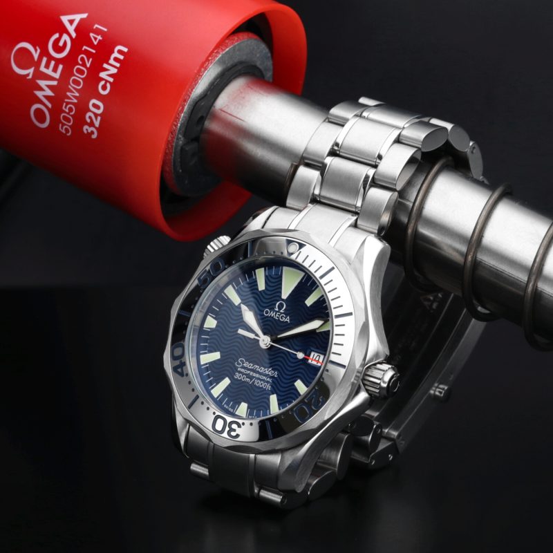 2001 Omega Seamaster Professional 300M ref. 22638000 Quadrante Blu Onde con Garanzia Originale - immagine 5