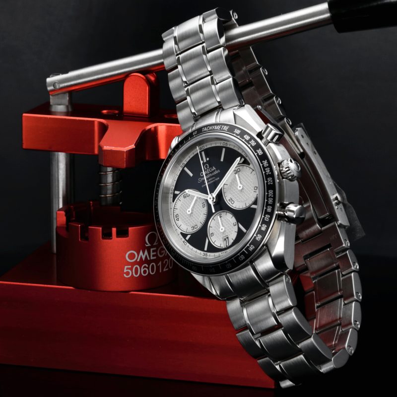 2015 Omega Speedmaster Racing Co-Axial 32630405001002 Inverted Panda con Scatola e Garanzia Nuovo Mai Indossato con Pellicole - immagine 5