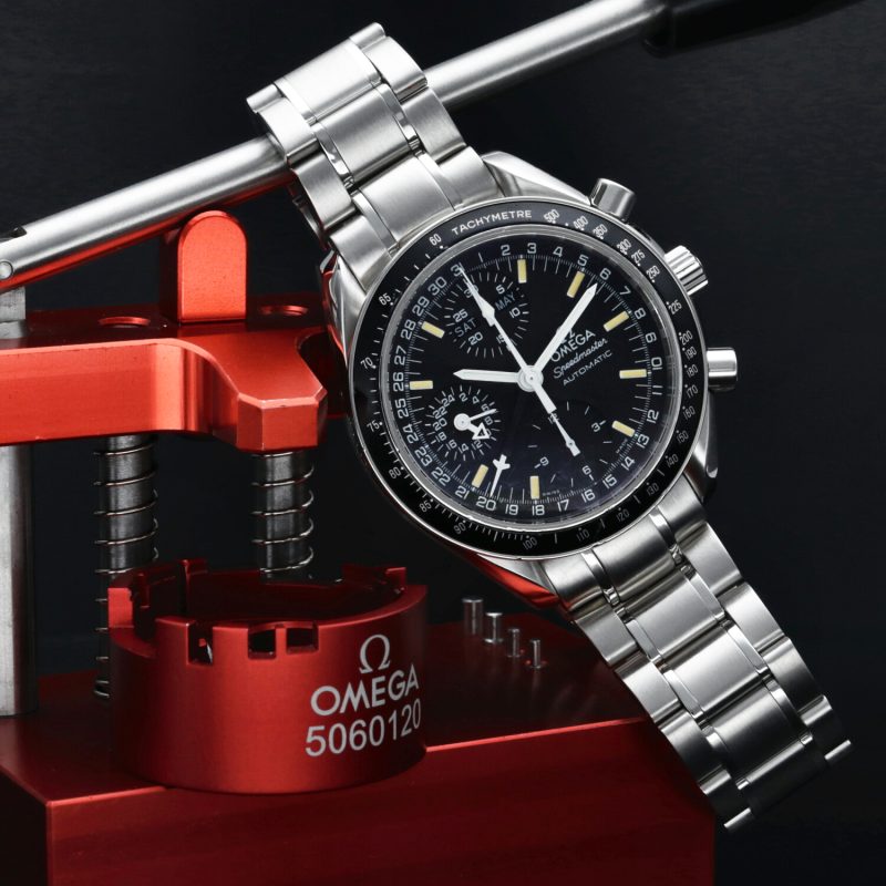 1995 Omega Speedmaster Day Date 35205000 Quadrante Trizio Indici Invecchiati Color Crema - immagine 4