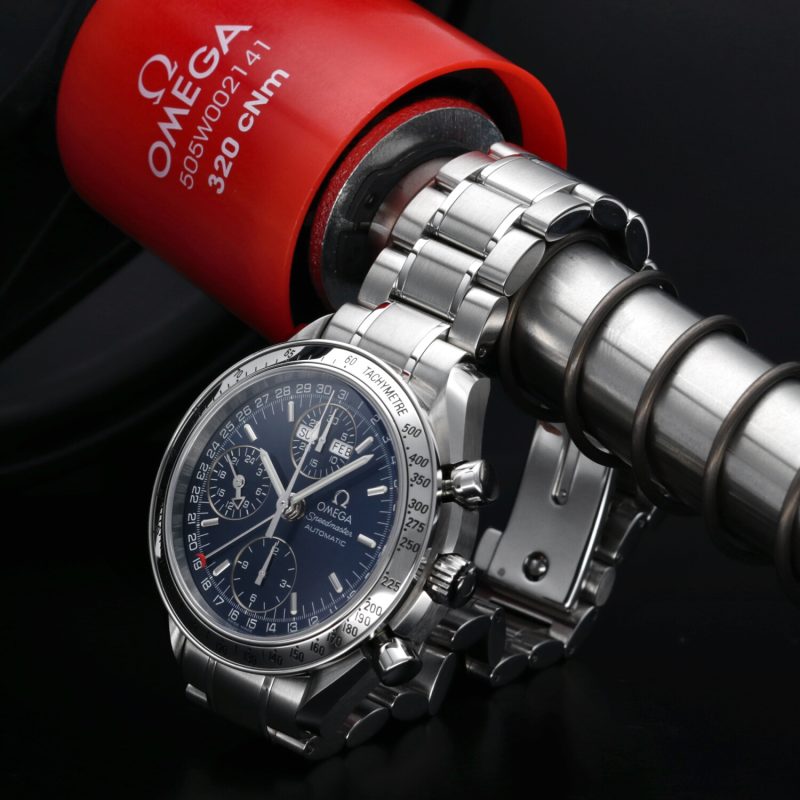 2007 Omega Speedmaster Day Date 39 ref. 35238000 with Box & Card Serviced by Official Omega Certificate Service Center - Image 10