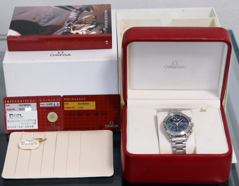 2007 Omega Speedmaster Day Date 39 ref. 35238000 with Box & Card Serviced by Official Omega Certificate Service Center - Image 16