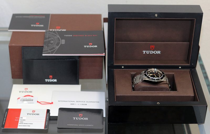 2016 Tudor Black Bay 41mm 79230N con Scatola Garanzia e Tudor Service Card datata Luglio 2021 - immagine 16