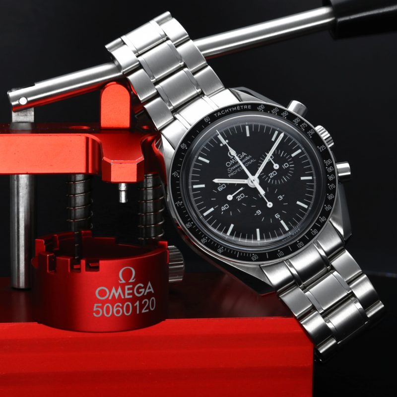 2015 Omega Speedmaster Professional Moonwatch 35705000 Serviced by Official Omega Certificate Service Center - Image 4