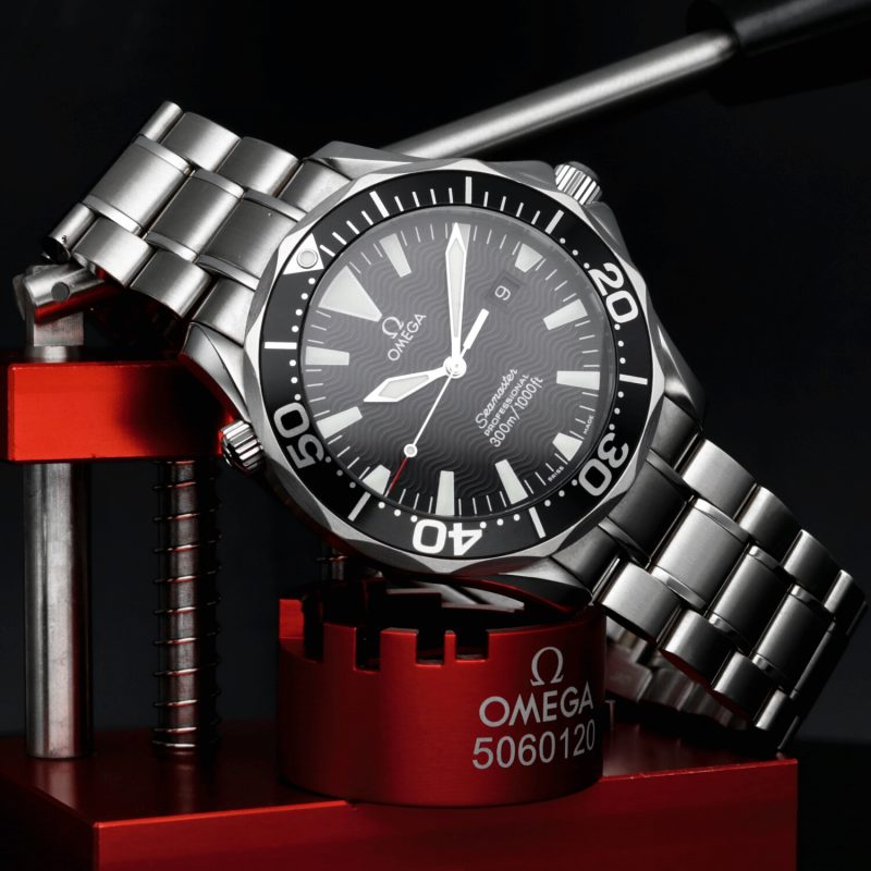 2007 Omega Seamaster Professional 300M 22645000 Quarzo Acciaio 41mm Quadrante Nero “Onde” - Con Scatola e Garanzia Originale - immagine 4