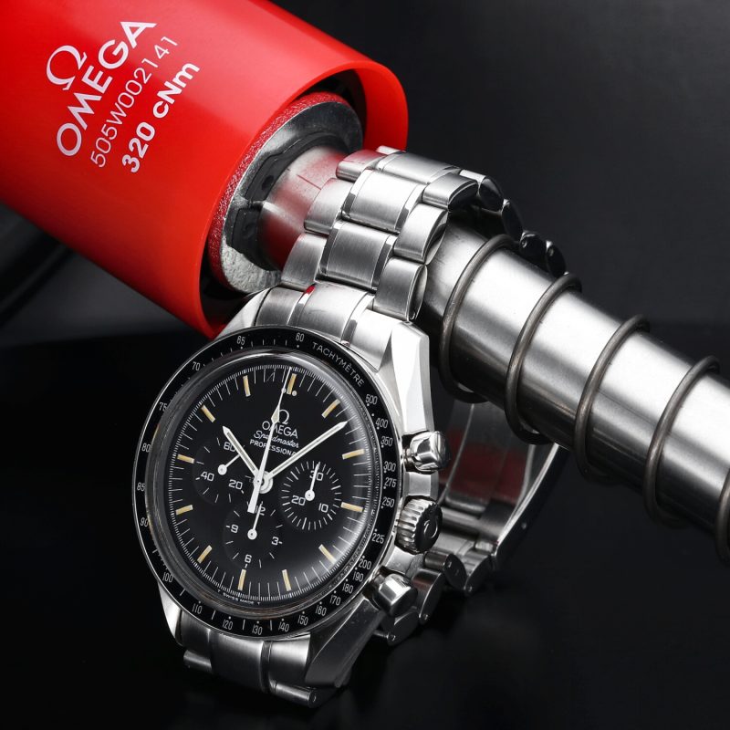 1997 Omega Speedmaster Professional Moonwatch 35725000 with Original Omega Warranty - Image 3