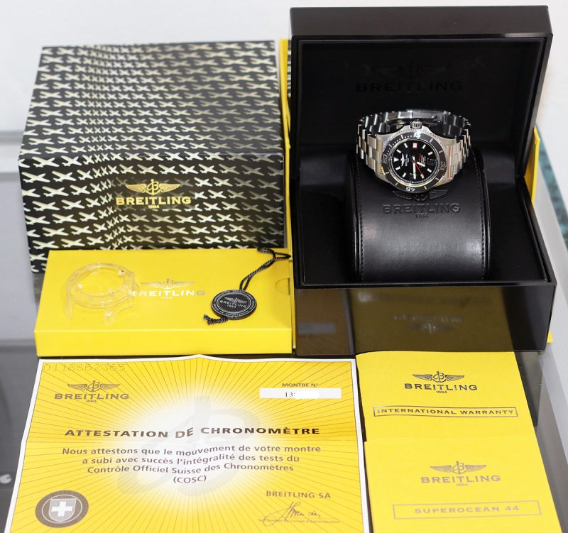 2011 Breitling SuperOcean Automatic 44 ref. A1739102 with Box and Papers - Image 16