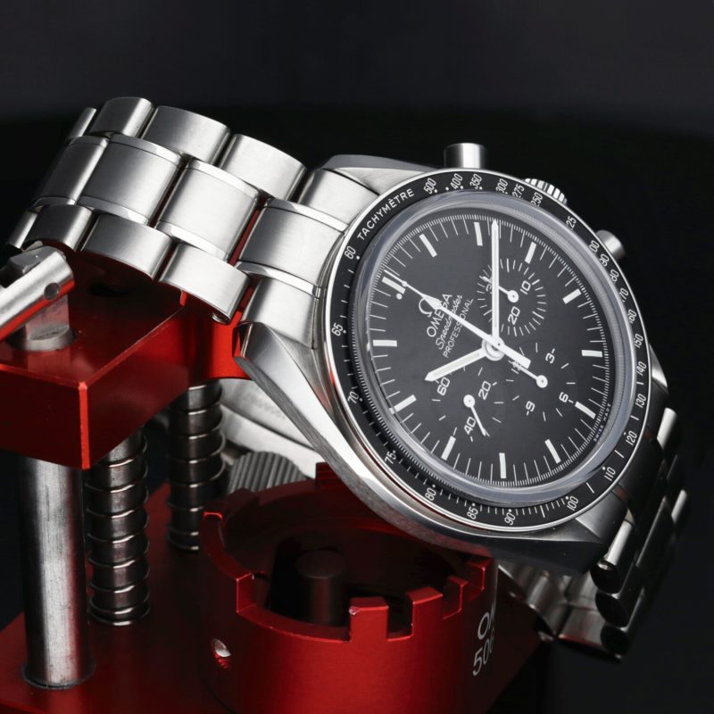 2015 Omega ref. 31130423001006 Speedmaster Professional Moonwatch "Sapphire Sandwich" Box+Booklets+Papers - Image 5