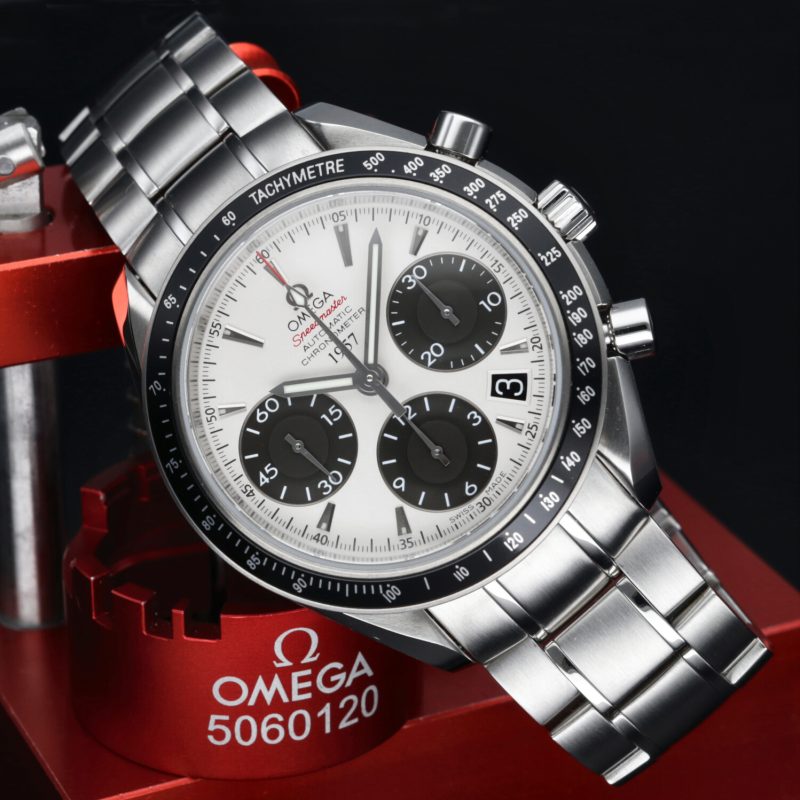 ca. 2009 Omega Japan Limited ref. 32330404002001 Speedmaster Date 1957, Box+Booklet+Cards - Image 4