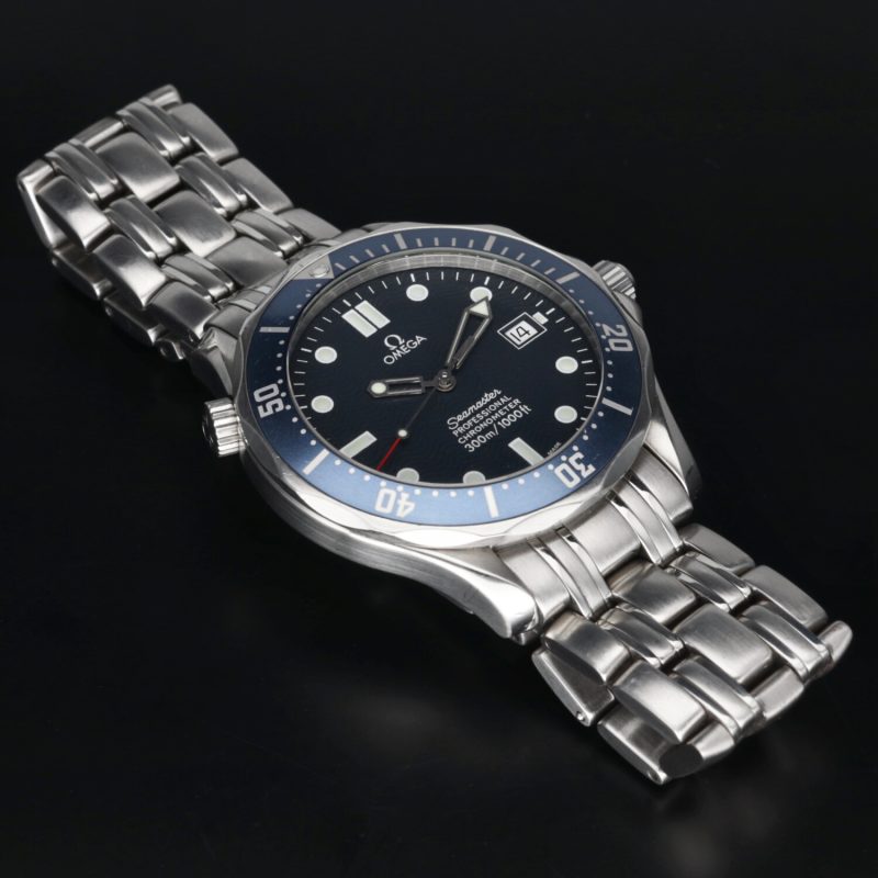 ca. 2002 Unpolished Omega ref. 25318000 Bond Seamaster Diver 300M Automatic 41 mm. Box, Booklet, Card - Image 12