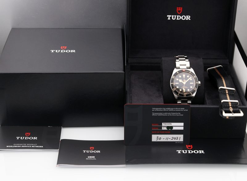 2021 Mai Lucidato Tudor ref. 79030N Black Bay Fifty-eight Automatico 39 mm, Scatola+Garanzia+Cinturino NATO - immagine 17