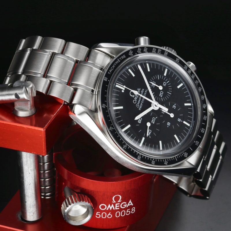 2001 Unpolished, Like New,  Omega 35705000 Speedmaster Professional "The Moon Watch" Box+Booklet+Cards - Image 6