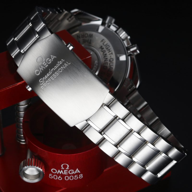 2001 Unpolished, Like New,  Omega 35705000 Speedmaster Professional "The Moon Watch" Box+Booklet+Cards - Image 8