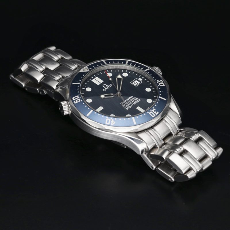 ca. 2002 Unpolished Omega 25318000 Bond Seamaster Diver 300M Automatic 41mm Box, Card, Booklets - Image 12