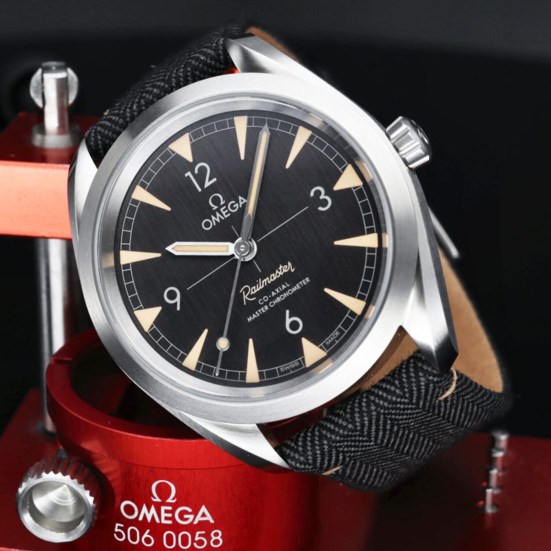 ca. 2019 Omega ref. 22010402001001 Seamaster Railmaster Co-Axial Chronometer 40mm Full-set - Image 4