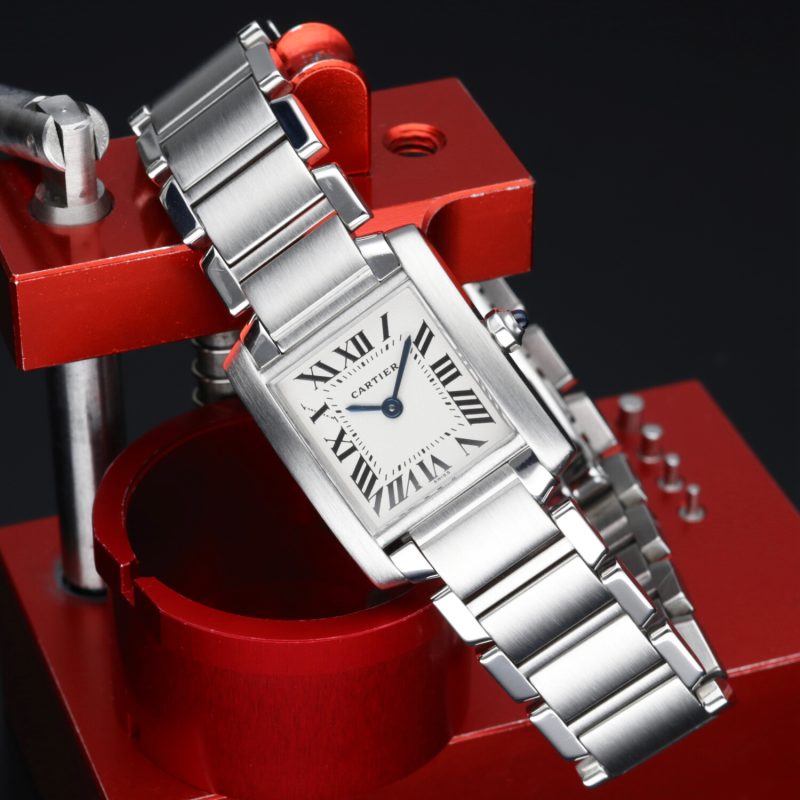 ca. 1999 Cartier ref. W51008Q3 / 2384 Ladies Quartz Tank Française 20 x 25 mm. Box and Papers - Image 5