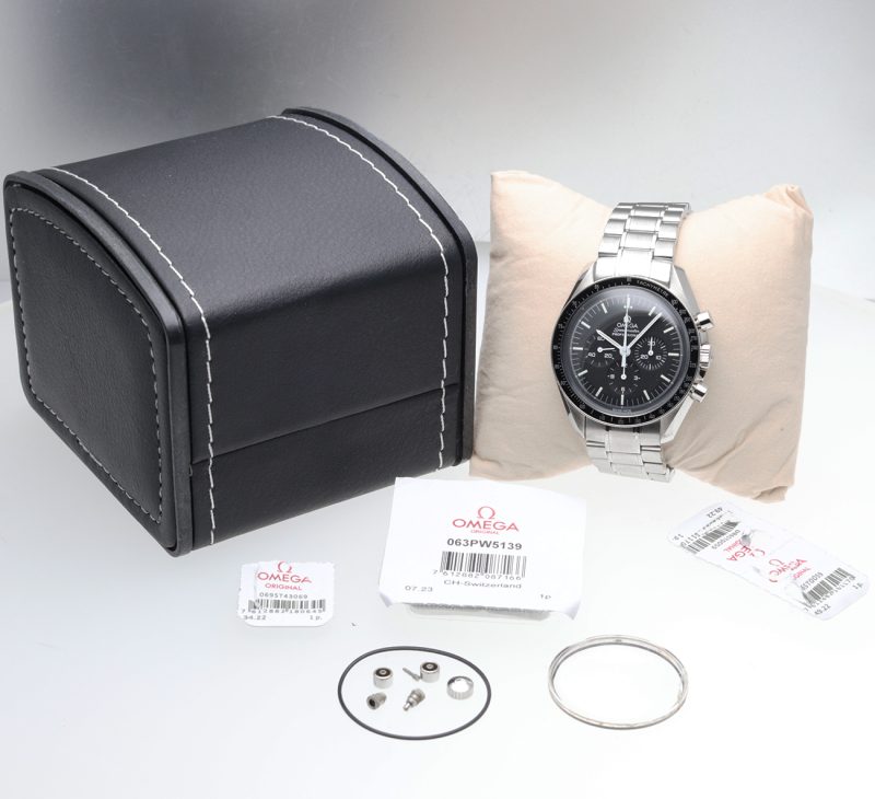 2005 Omega ref. 35705000 Speedmaster Professional "The Moon Watch" Carica Manuale 42 mm Revisionato Omega - immagine 16