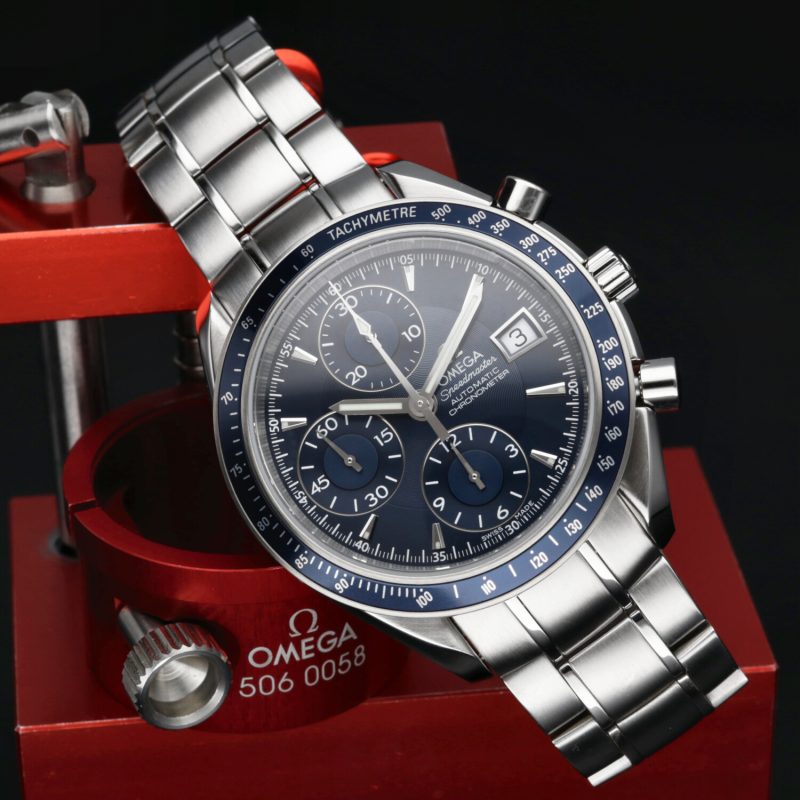 ca. 2009 Omega ref. 32128000 Speedmaster Date Automatic 40 mm. Box, Cards, Booklet, Hang-Tag - Image 5