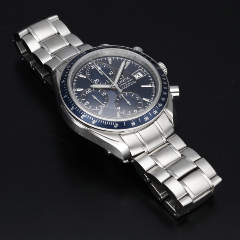 ca. 2009 Omega ref. 32128000 Speedmaster Date Automatic 40 mm. Box, Cards, Booklet, Hang-Tag - Image 12