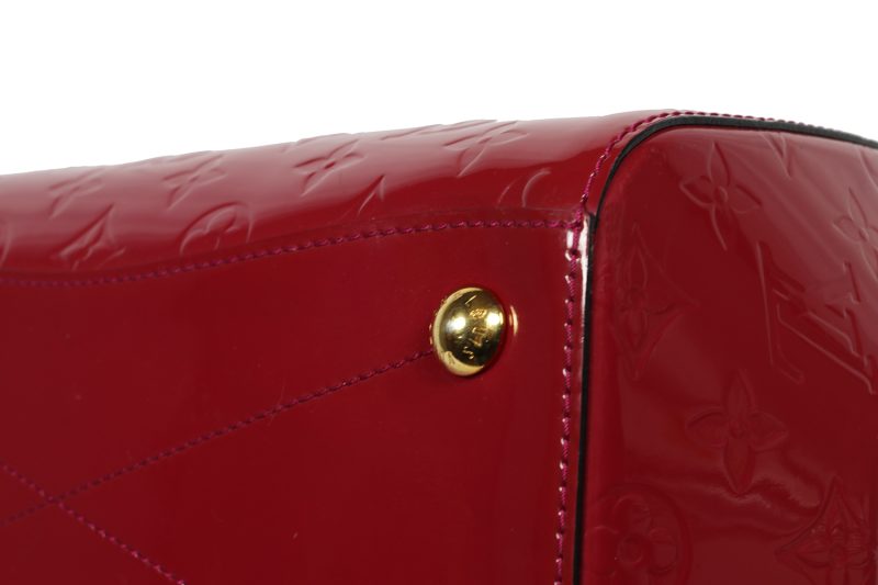 Pre-Loved Louis Vuitton Montana Handbag M90058 Monogram Vernis Red Pomme D'Amour - Image 11