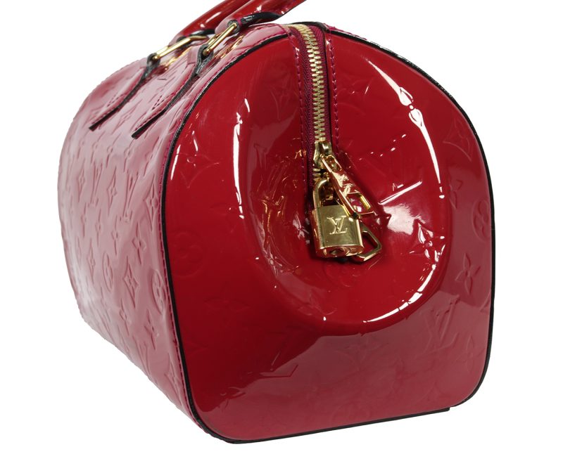 Pre-Loved Louis Vuitton Montana Handbag M90058 Monogram Vernis Red Pomme D'Amour - Image 3