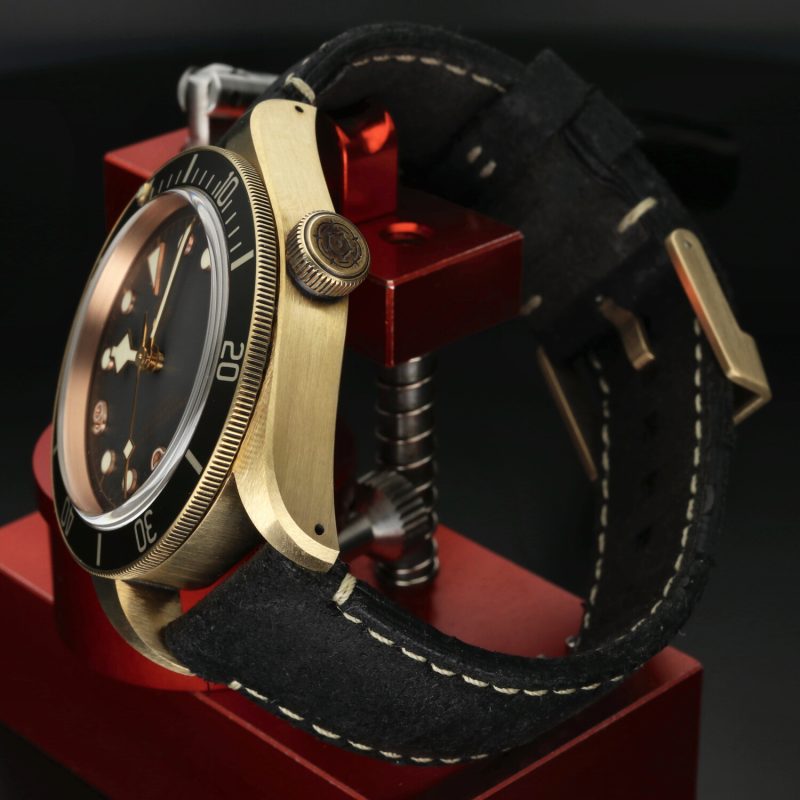 2022 Tudor 79250BA Black Bay Bronze Automatic 43 mm Full-set + Additional NATO Strap - Image 7