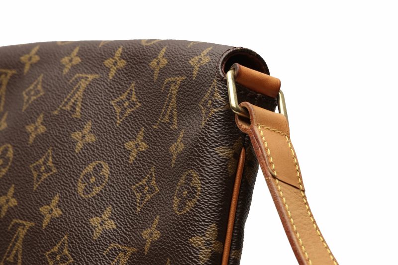 Shoulder Bag Louis Vuitton Monogram Musette Tango GM ref. M51256 - Image 15