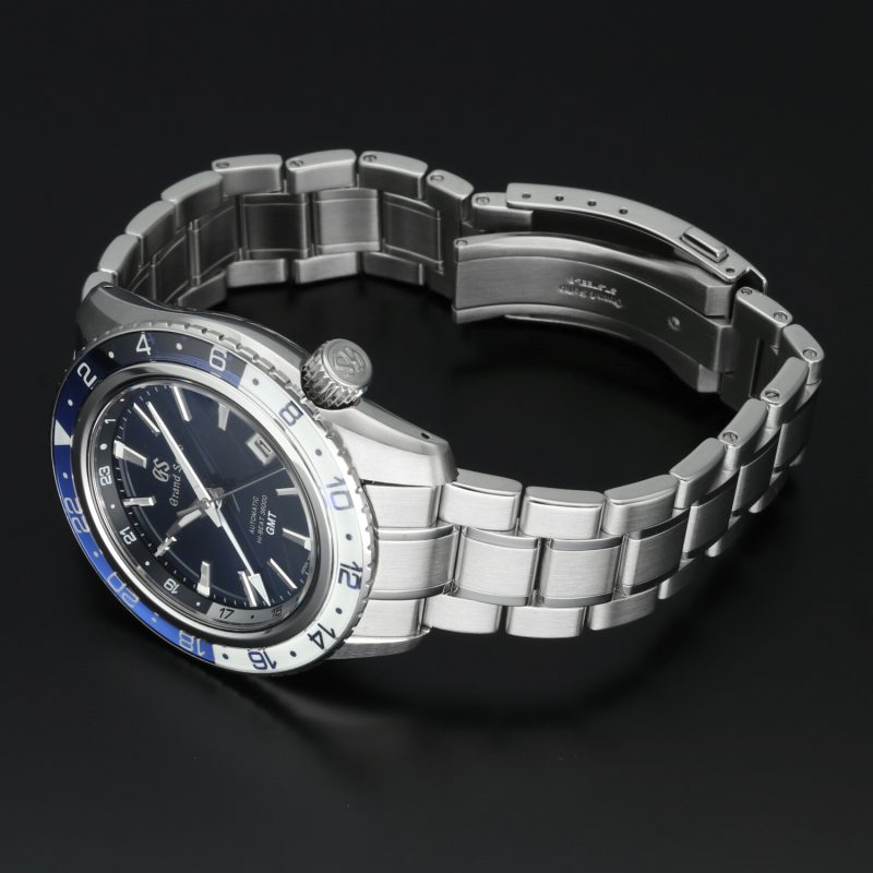 2020 Unworn Grand Seiko ref. SBGJ237 GMT Sport Collection Automatic Hi-Beat 36000 Full-set - Image 15