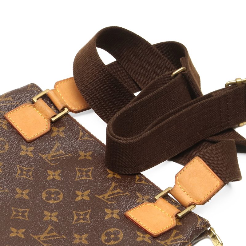 Louis Vuitton Pochette Bosphore Monogram Canvas ref. M40044 - Image 10