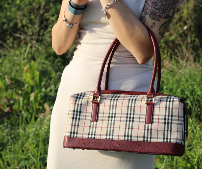 Burberry Borsa a Tracolla in Tela Nova Check e Pelle Beige x Bordeaux - immagine 4