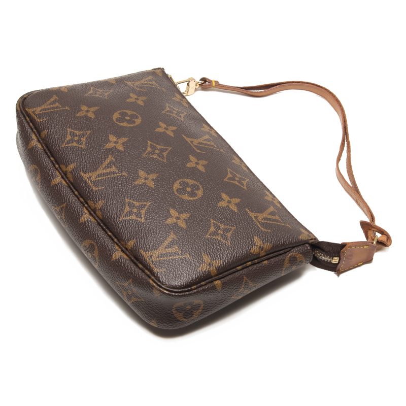 Louis Vuitton Monogram Pochette M51980 - Pre-Loved Classic with Honey Patina and Authenticity Guarantee - Image 11