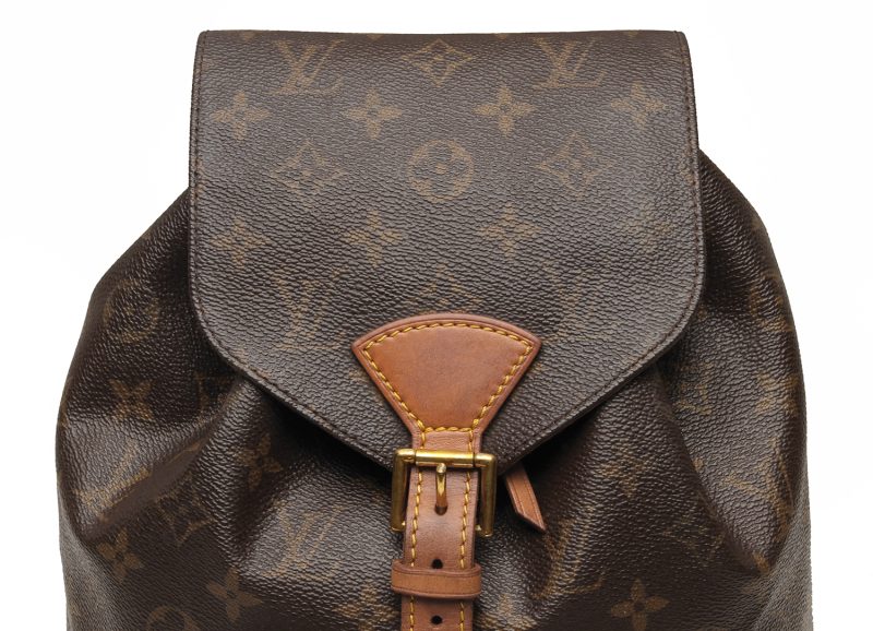 Louis Vuitton Montsouris MM M51136 Monogram Preloved Backpack - Image 10