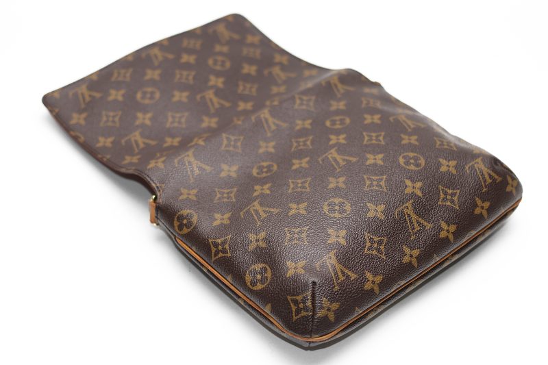 Louis Vuitton Monogram Musette Tango M51257 - Image 11